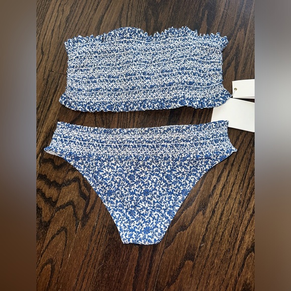 NEW WITH TAGS. TORY BURCH BIKINI. SMALL BOTTOM MEDIUM TOP - Picture 13 of 13